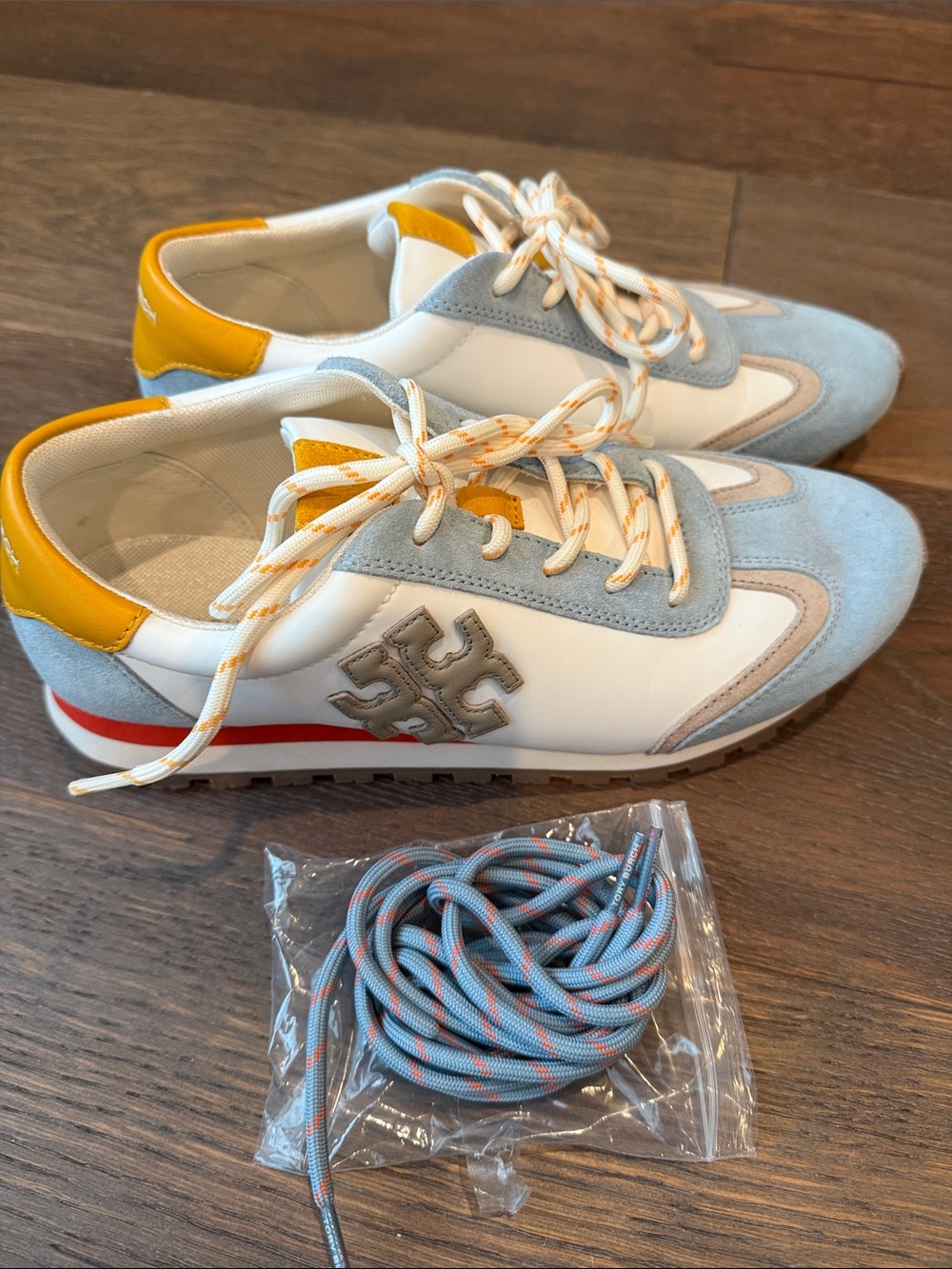 Tory Burch Annie Sneakers White, Light Blue & Yellow Colorblock Size 8 - Picture 3 of 4